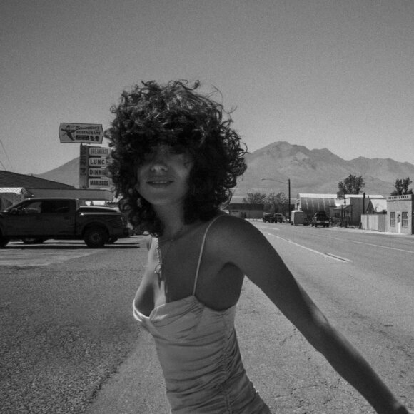 ZARA GREEN RUCHED SATIN EFFECT DRESS - Picture 6 of 16